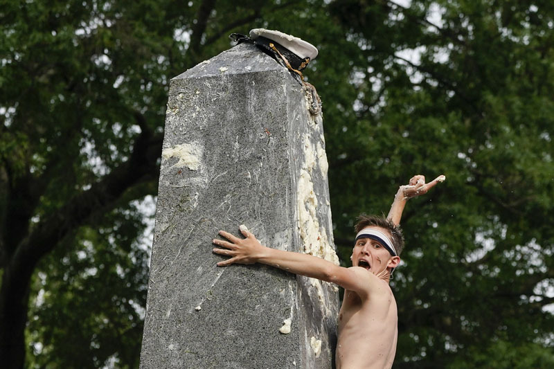 EA – Julio Cortez – Associated Press – Herndon Monument Climb EA – Julio Cortez – Associated Press – Herndon Monument Climb