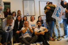 2nd Place: Alexi Rosenfeld – Independent – Fighting for the Hostages