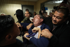 HM: Dean Moses – amNewYork – Religion on Ice